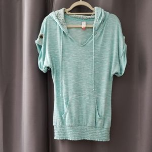 Women's L top